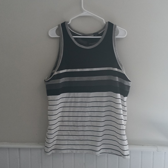[SEAN JOHN - MEDIUM] Monochrome Striped Tank Top - Picture 1 of 1